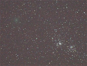 茨木市立中央公民館プラネタリウム中島さん撮影のハートレイ彗星の画像
