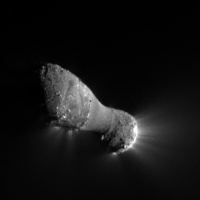 EPOXIの探査機によるハートレイ彗星の画像